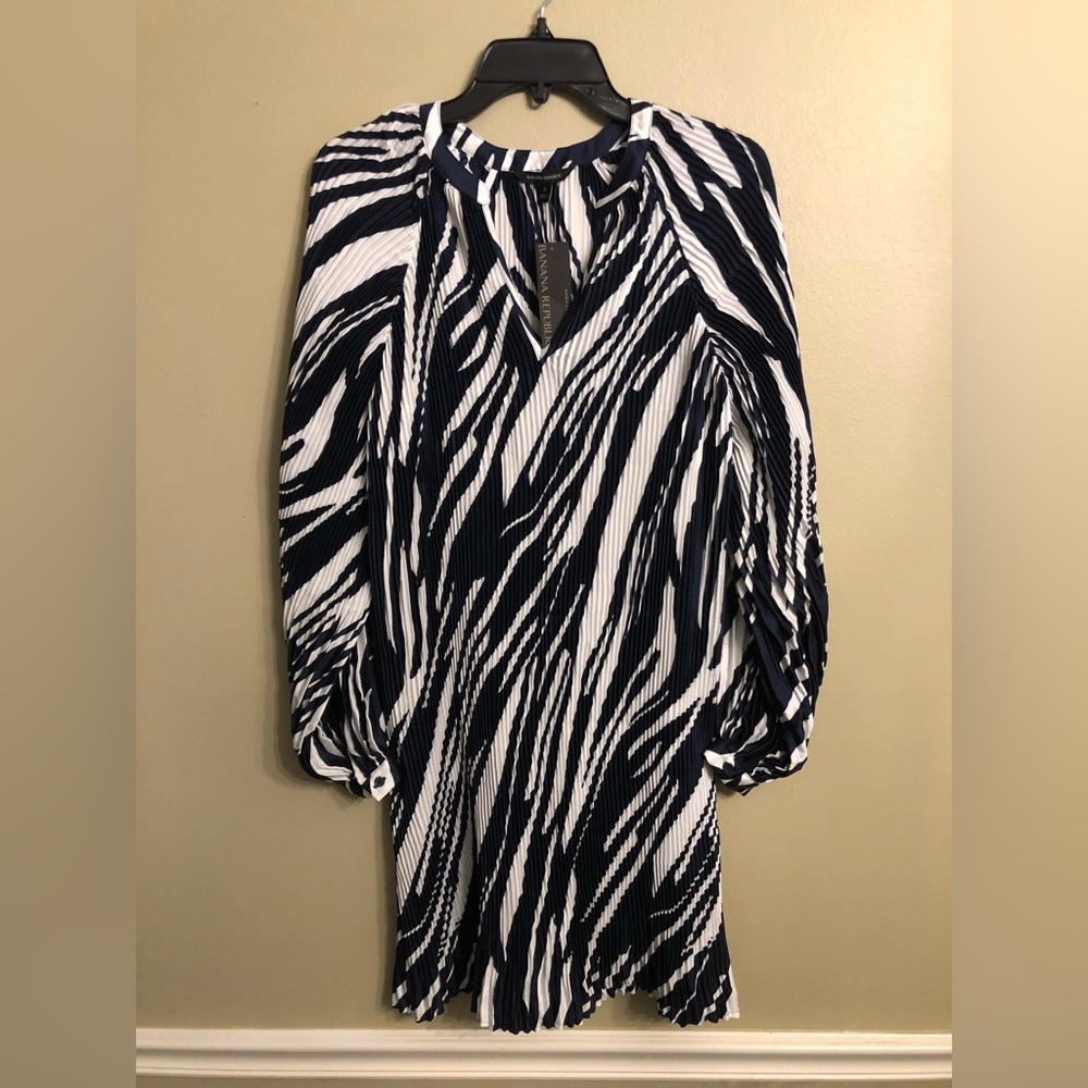 New Banana Republic Navy/White Pleated Accordion Dress Women Size Small